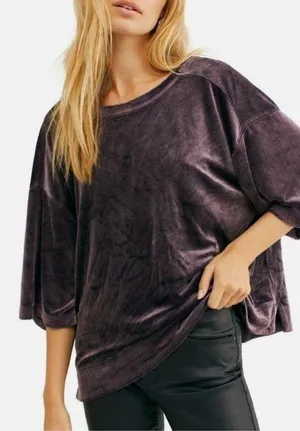 Free People - NWT -Valerie Navy Velvet Short Sleeve Tee- Sz Medium thumbnail 1