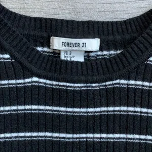 Forever 21 striped long sleeve ribbed sweater thumbnail 2
