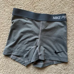 Nike Pro Spandex thumbnail 1