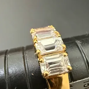 Vintage 925 Gold Over Sterling Silver Five CZ Row Band Women’s Ring Size 8 5g. thumbnail 7