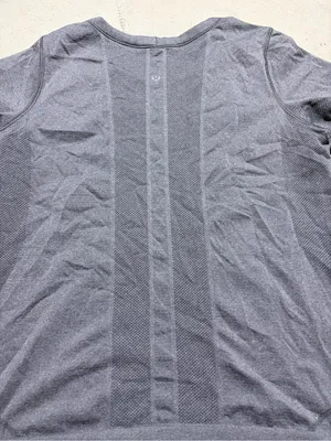 Lululemon Gray Short-Sleeve Active Tee thumbnail 8