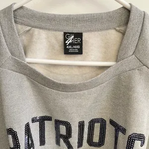 G-III For Her Apparel Patriots Sequin Logo Sweatshirt‎ Women's 4XL Gray Metallic thumbnail 2