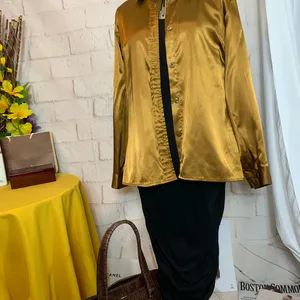 ⬇️ LONG SLEEVED BLOUSE Gold Size M thumbnail 3
