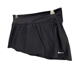 Nike Solid‎ Element Board Skirt Womens S Black Built In Brief Sporty Swimwear thumbnail 3