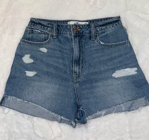 Hollister Curvy Ultra High-Rise Mom Shorts thumbnail 1