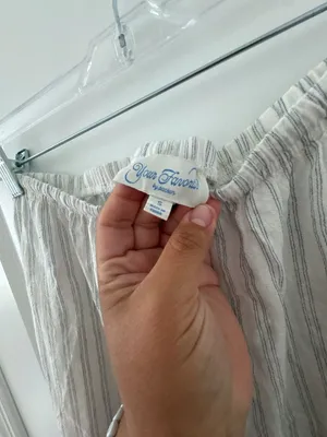 Your Favorite by PacSun White and Blue Striped Wide Leg Pants inseam 27’ thumbnail 4