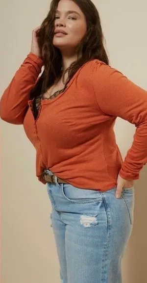 NWT DEFECTIVE $68 Anthropologie x Pilcro Coral Sustainable Pullover Henley M thumbnail 1