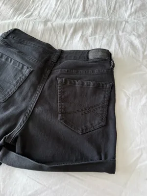 Black Solid High Waisted Midi Shorts thumbnail 4