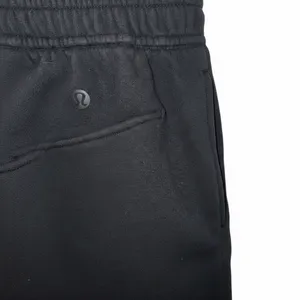 Lululemon Scuba High-Rise Short 5"- size 8- in black thumbnail 3
