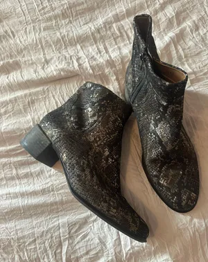 Snake Booties thumbnail 1