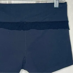 Patagonia Black Short Athletic Shorts Lace Trim Size S thumbnail 6