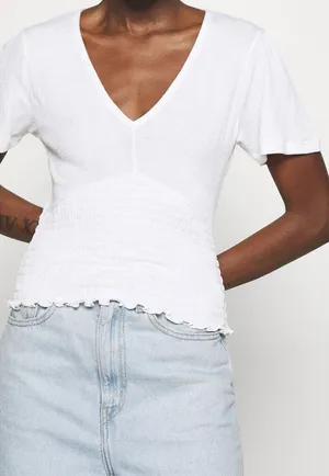 Womens Abercrombie & Fitch White Ruched Deep V Neck Blouse Top - Sz XS thumbnail 1