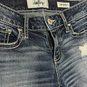 daytrip lynx boot cut size 25 R thumbnail 3