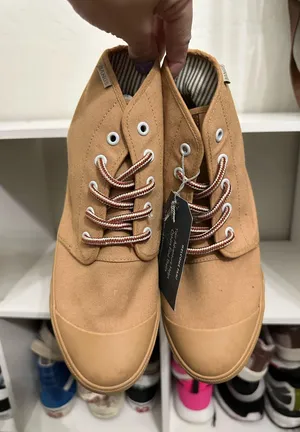 Bangs women’s shoes size 8 thumbnail 1