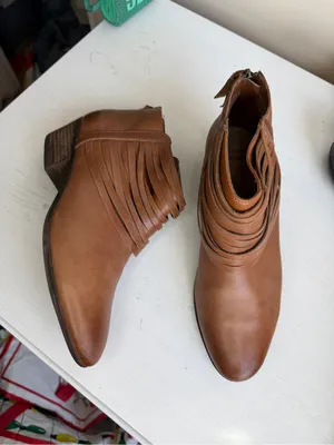 Clarks | Spye Celeste Booties Sz 7.5 Strap Detail Low Heel thumbnail 3