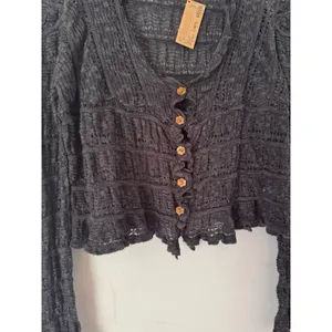 NWT Natural Life Open Knit Cropped Ruffle Button Front Cardigan Sweater Medium thumbnail 5