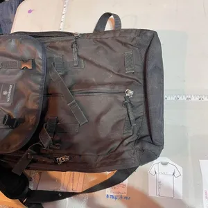 Victorinox Men's Altmont Flapover Expandable Laptop Backpack Bag Black Large‎ thumbnail 6