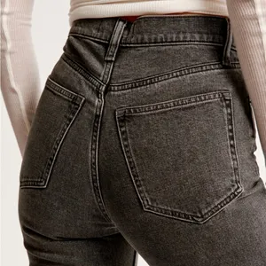Abercrombie Ultra High Rise 90s Slim Straight Jean, Grey, Size 29 (8) thumbnail 4