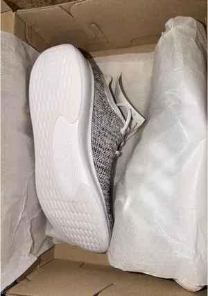 Adidas Shoes Cloudfoam thumbnail 2