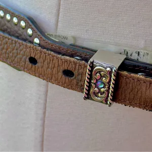 Ariat Women’s Handcrafted Brown Leather Belt Limited Edition Rhinestone Buckle thumbnail 9
