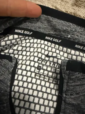 Nike Golf Dri-Fit Quarter-Zip Pullover thumbnail 2