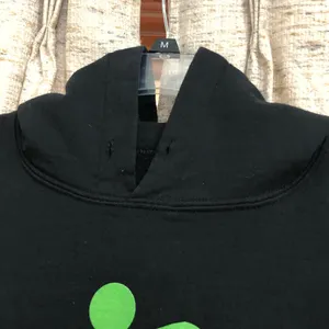 Billie Eilish 2019 World Tour Pullover Hoodie Sweatshirt thumbnail 2