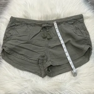 Aerie Lyocell Olive Green Shorts Drawstring Tassel Pull On Size Medium thumbnail 5