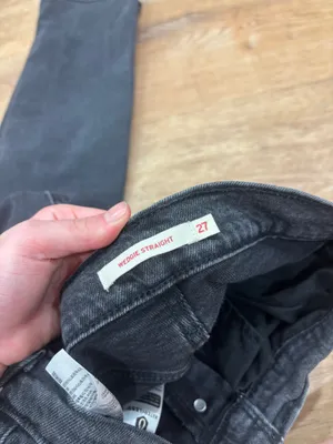Black Levi’s Wedgie Straight Jeans thumbnail 4