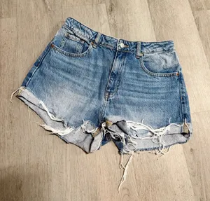 Pacsun mom denim shorts  thumbnail 1