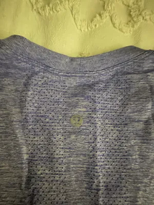 Lululemon Long Sleeve thumbnail 3