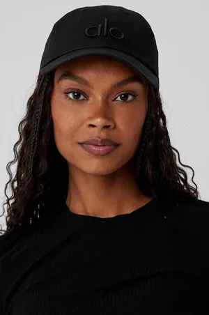 ALO Yoga Classic Off Duty Black Cap One Size. Never worn thumbnail 1