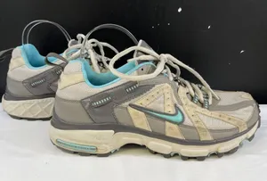 Nike Air Alvord Series Womens Grey Trail Running Snekaers Size 10 SKU 6525 thumbnail 1