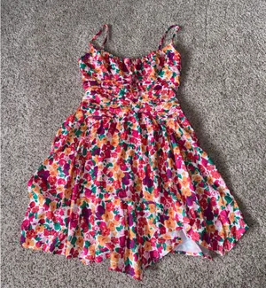 Princess Polly Dress Floral thumbnail 1