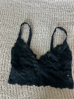 Victoria's Secret black lace bralette thumbnail 3