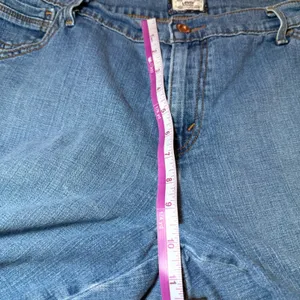 Levis 515 Womens Size 14 Bermuda Denim Shorts Cuffed Stretch Jean Casual Summer thumbnail 11