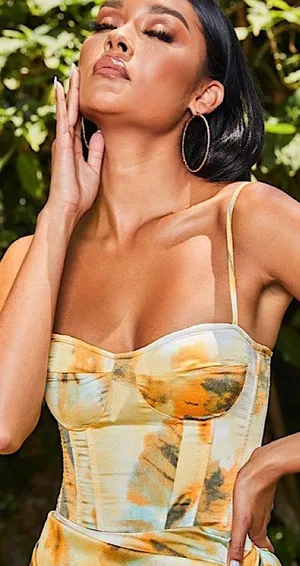 Pretty Little Thing Orange Tie Dye Print Structured Corset Top thumbnail 2