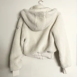 Alo Foxy Sherpa Jacket Ivory XS thumbnail 12