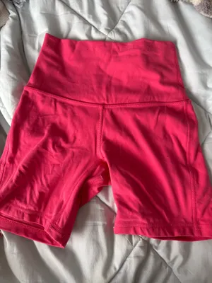 Lululemon 4in Align Shorts Lipgloss Pink thumbnail 1
