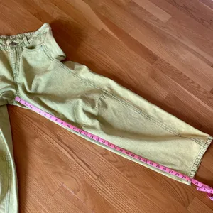 BDG Lime Green Wide Leg Jeans — Size 25 thumbnail 7