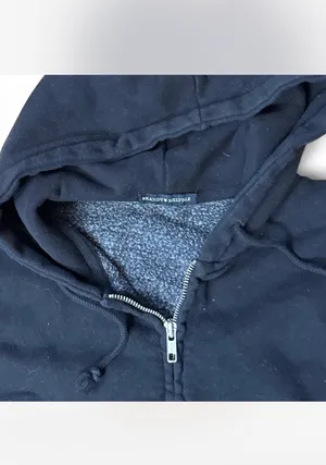 Brandy Melville Black Cropped Hoodie Zip-Up thumbnail 3