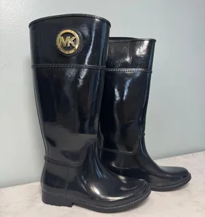 Michael Kors Stockard Gloss Logo Tall Rain Boots Size 7 Black Gold thumbnail 1