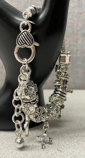 Premier Designs Silver Tone Charm Bracelet Cross Heart Dangle Beads Luck Scroll thumbnail 1
