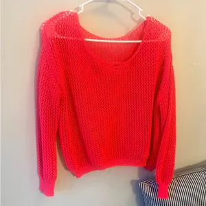 Women’s Crochet Hallowed Out Pink Sweater/ Cover Up Size Small thumbnail 3