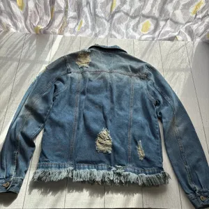 Iris Basic Distressed Fringe Hem Denim Jacket Small thumbnail 12