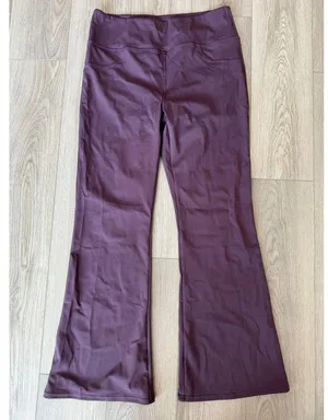 Halara High Waisted Pilates Flare Yoga Casual Stretch Red Mahogany Leggings XL thumbnail 3