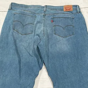 Levis Strauss blue denim cropped jeans thumbnail 4