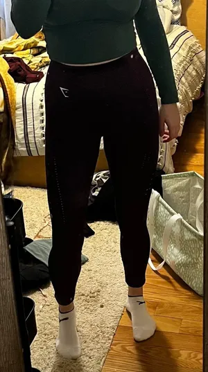 Gymshark Maroon Seamless Leggings Size Medium thumbnail 7