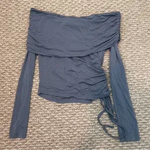 Edikted Women's Off-Shoulder Gray Top thumbnail 3