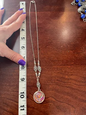 Silver necklace with floral pendant thumbnail 3
