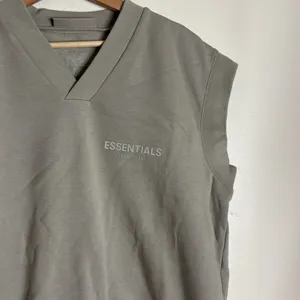 God ESSENTIALS Women's Pullover V-Neck Vest size medium streetwear summer fall thumbnail 3